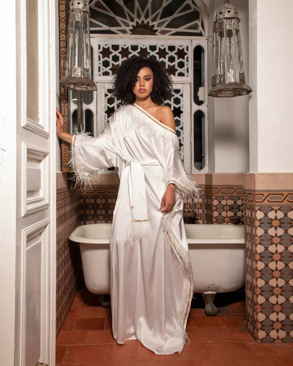 Feathery Silk Abaya