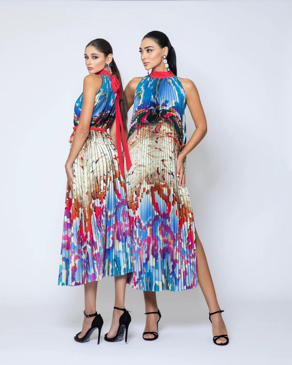 The Pleated canvas