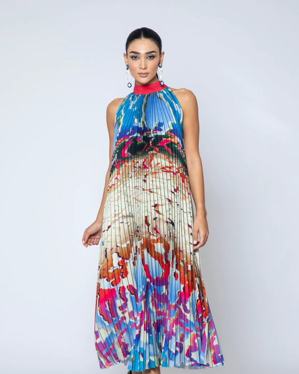 The Pleated canvas