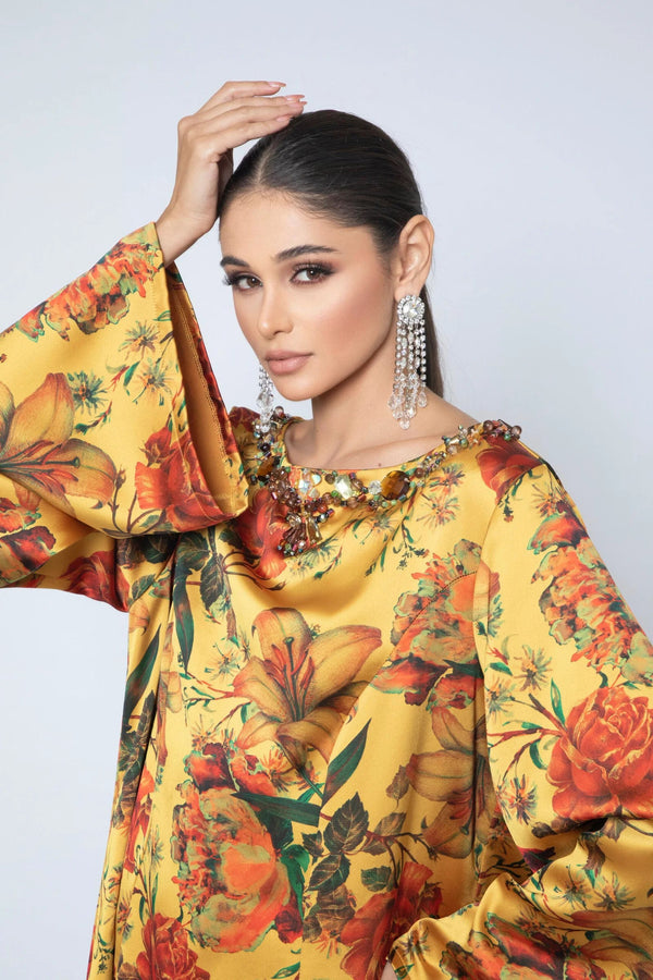 Embellished Neckline Kaftan