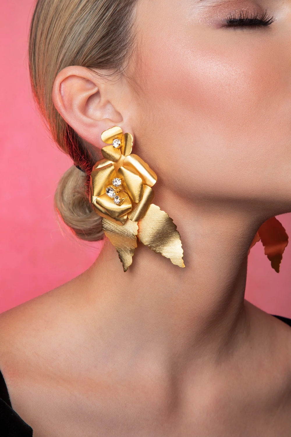 rosy earrings