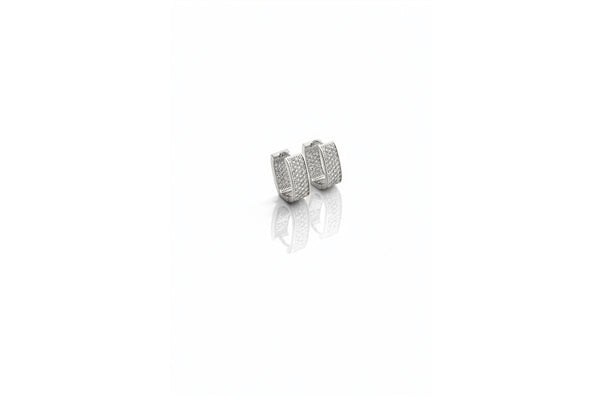 Lumière Huggie earrings