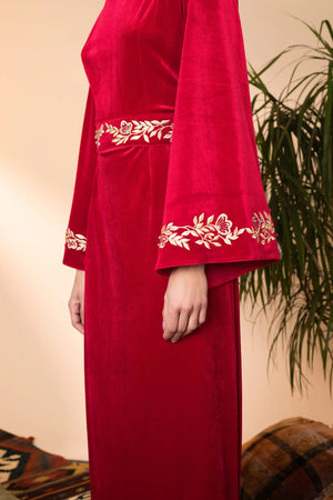 Zahra abaya