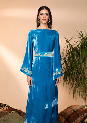 Zahra abaya