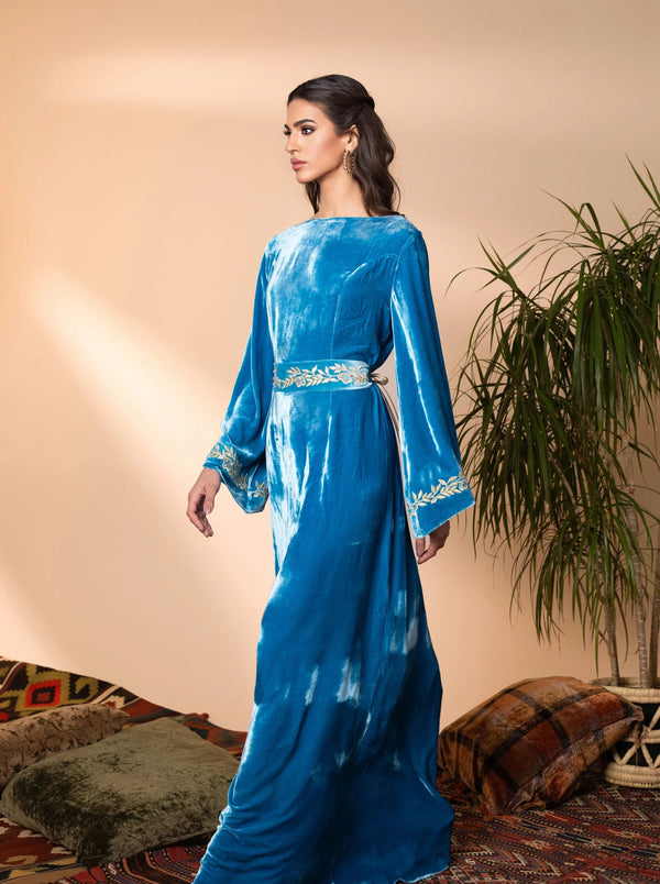 Zahra abaya