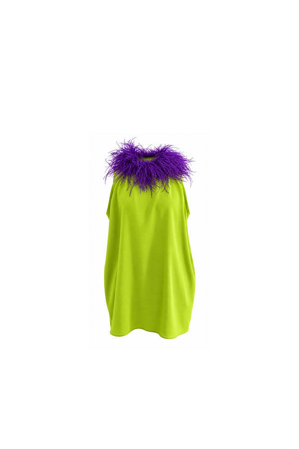 Noor Azhari removable purple feather collar